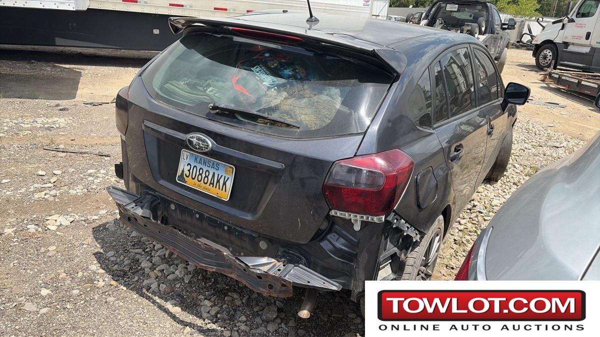 2013 Subaru Impreza (TOPEKA, Kansas) Subaru Impreza Government Surplus Auction - Photo #3