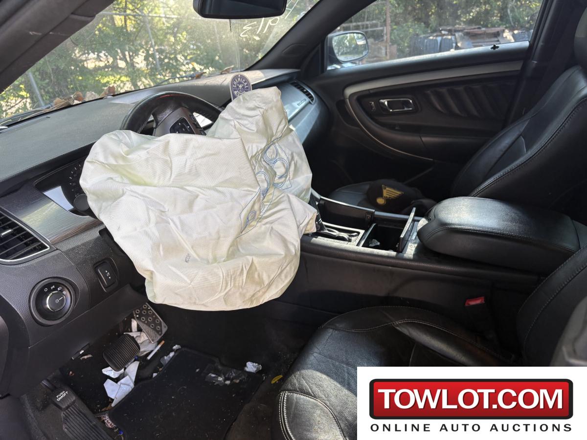 2014 Ford Taurus (Overland Park, Kansas) Ford Taurus Government Surplus Auction - Photo #3
