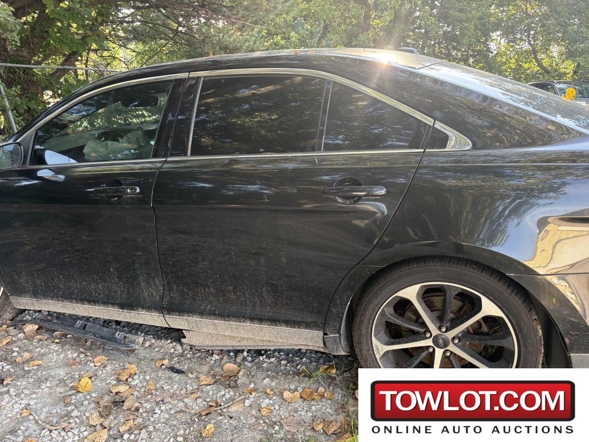 2014 Ford Taurus (Overland Park, Kansas) Ford Taurus Government Surplus Auction - Photo #6