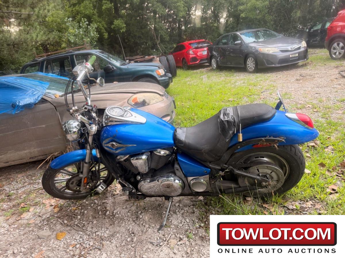 2007 Kawasaki Vulcan 900 Custom (Overland Park, Kansas) Kawasaki 900 Government Surplus Auction - Photo #2
