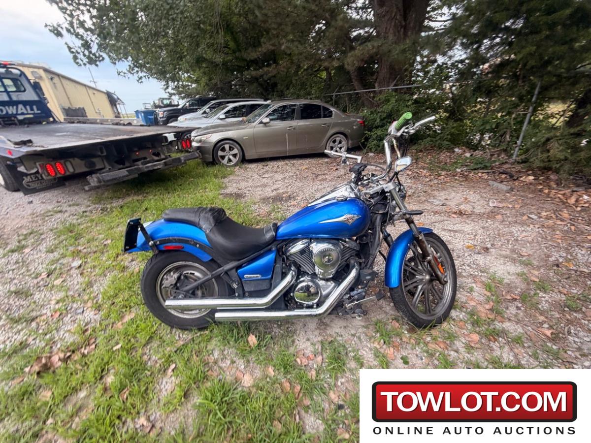 2007 Kawasaki Vulcan 900 Custom (Overland Park, Kansas) Kawasaki 900 Government Surplus Auction - Photo #4
