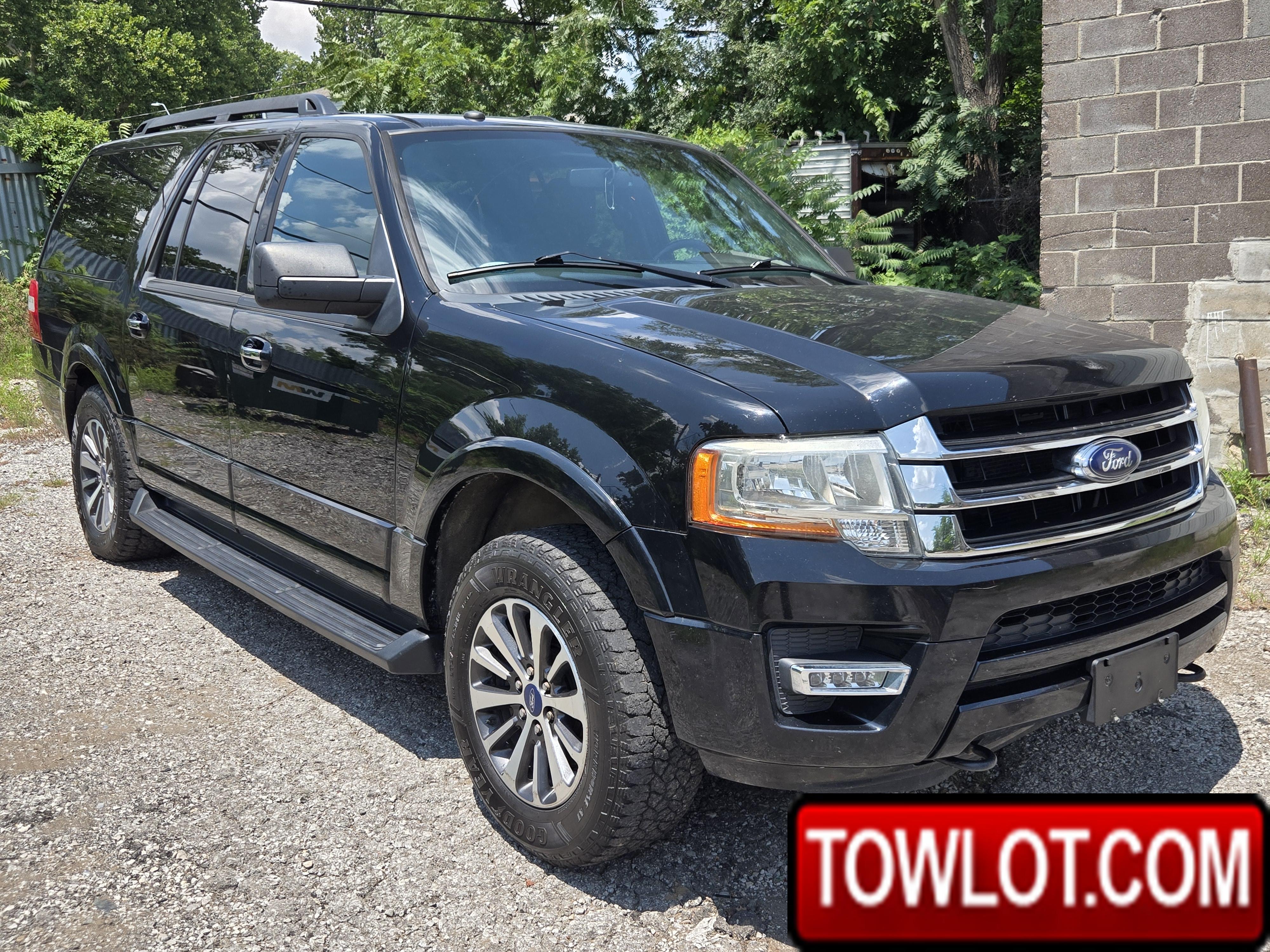 2017 Ford Expedition EL XLT 4X4 (Kansas City, Missouri) Ford Expedition Government Surplus Auction - Photo #2