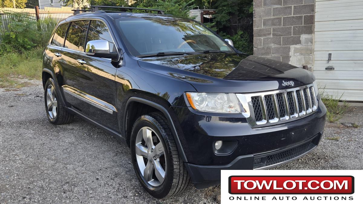 2011 Jeep Grand Cherokee Overland (Kansas City, Missouri) Jeep Cherokee Government Surplus Auction - Photo #3