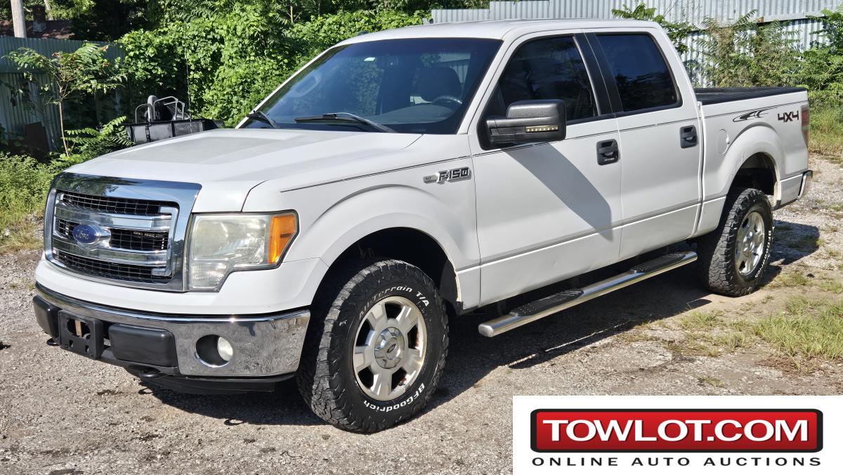2014 Ford F-150 SUPERCREW XLT 4X4 (Kansas City, Missouri)
