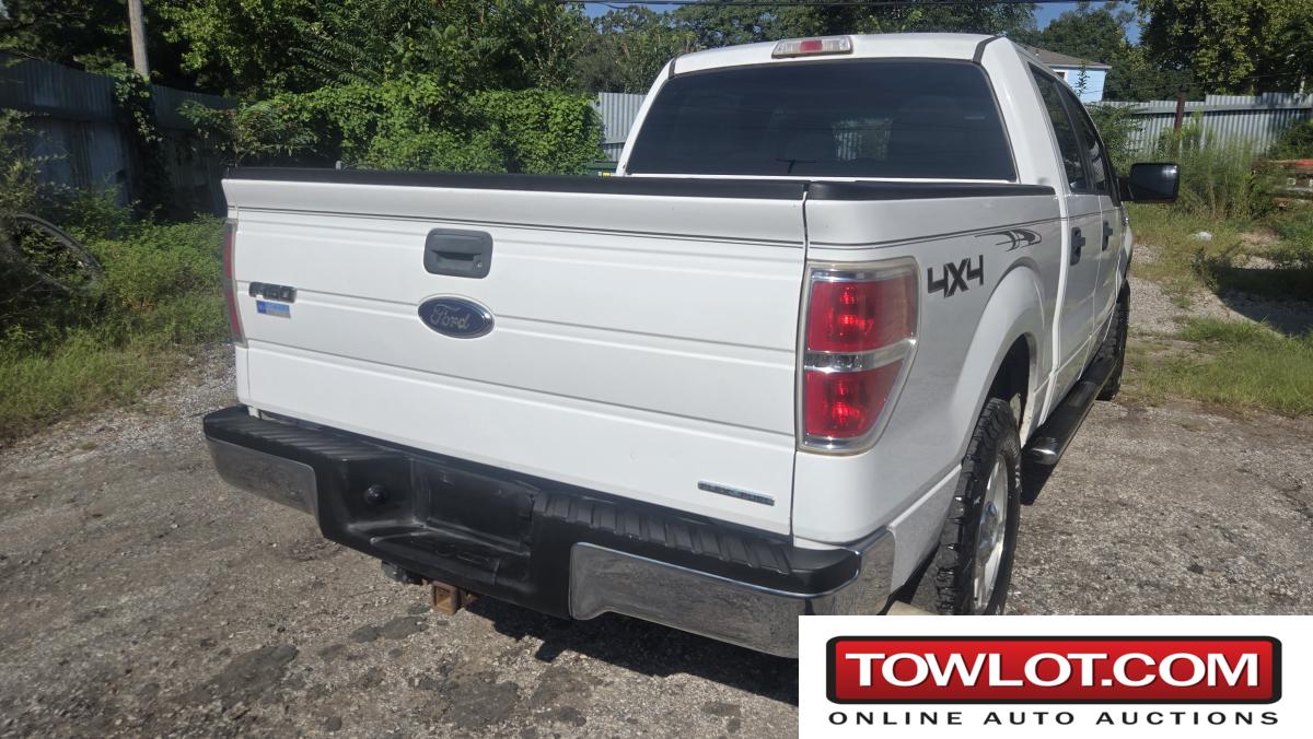 2014 Ford F-150 SUPERCREW XLT 4X4 (Kansas City, Missouri) Ford F-150 Government Surplus Auction - Photo #5