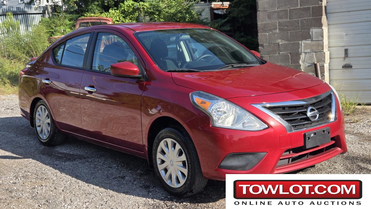 2015 Nissan Versa SV (Kansas City, Missouri) Nissan Versa SV Government Surplus Auction - Photo #2