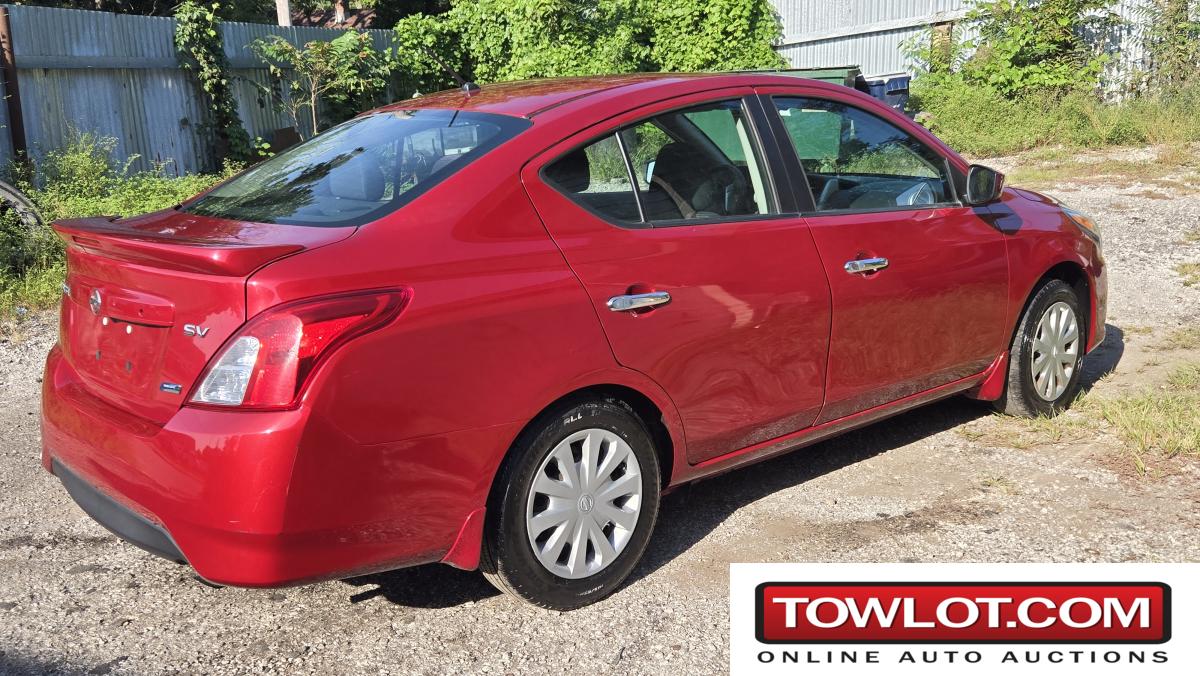 2015 Nissan Versa SV (Kansas City, Missouri) Nissan Versa SV Government Surplus Auction - Photo #3