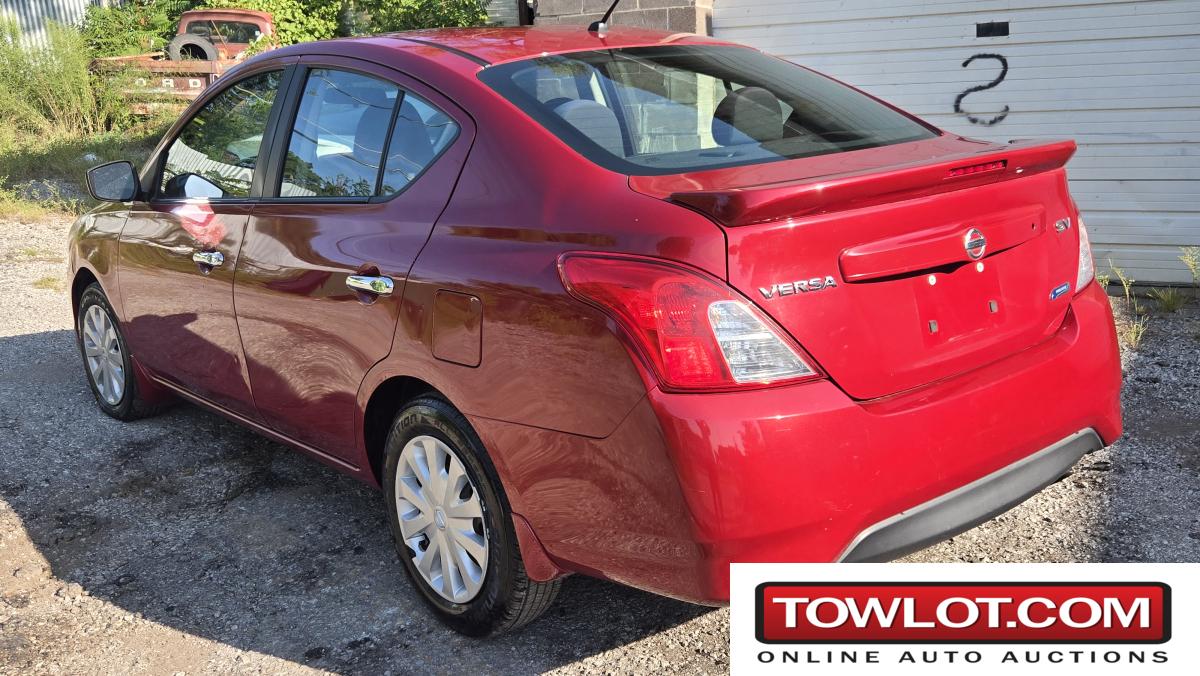 2015 Nissan Versa SV (Kansas City, Missouri) Nissan Versa SV Government Surplus Auction - Photo #4