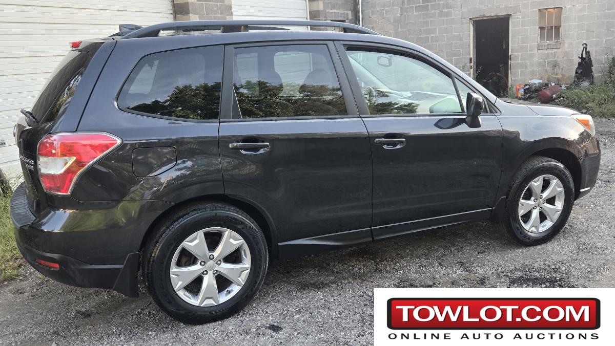 2016 Subaru Forester 2.5I PREMIUM (Kansas City, Missouri) Subaru Forester 2.5I PREMIUM Government Surplus Auction - Photo #4