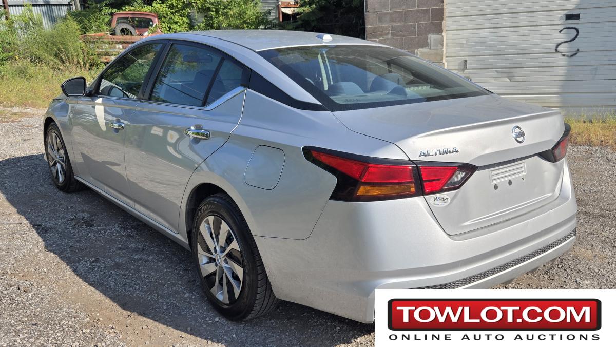 2020 Nissan Altima 2.5 S (Kansas City, Missouri) Nissan Altima 2.5 S Government Surplus Auction - Photo #6