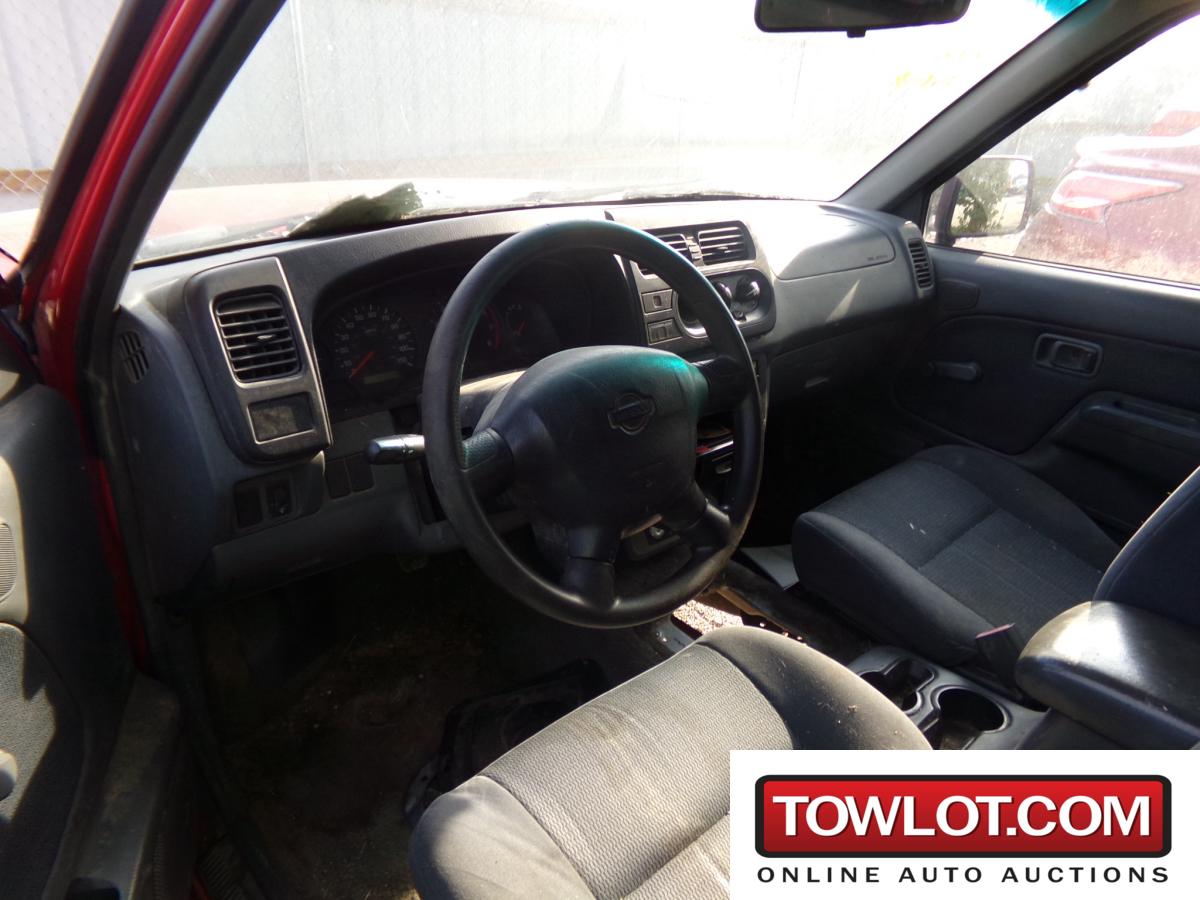 2001 Nissan Frontier (Kansas City, Kansas) Nissan Frontier Government Surplus Auction - Photo #6