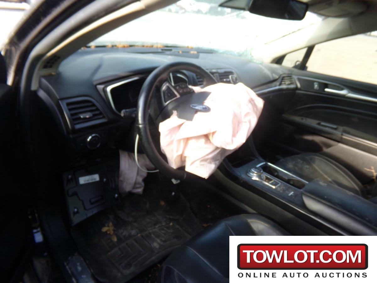 2019 Ford Fusion (Kansas City, Kansas) Ford Fusion Government Surplus Auction - Photo #2