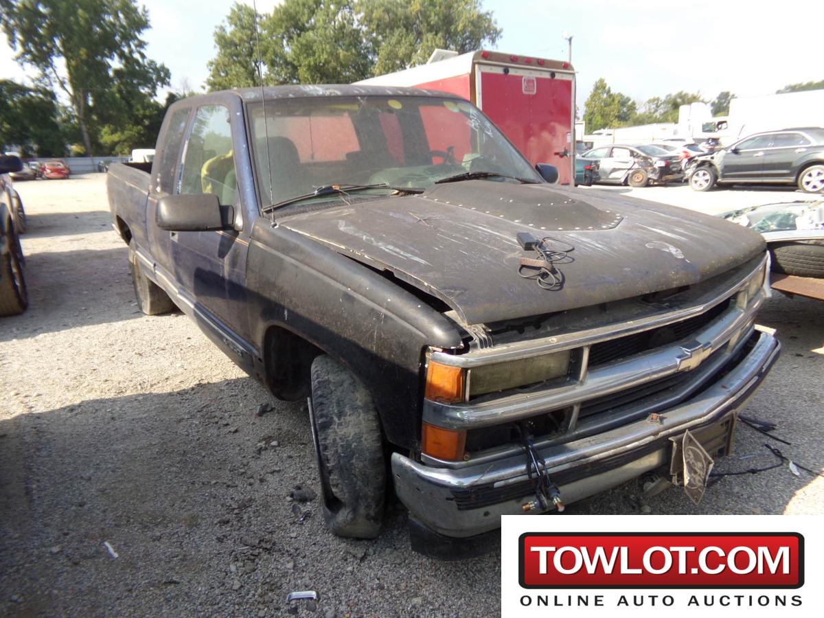 1995 Chevrolet C/K 1500 (Kansas City, Kansas) Chevrolet 1500 Government Surplus Auction - Photo #2
