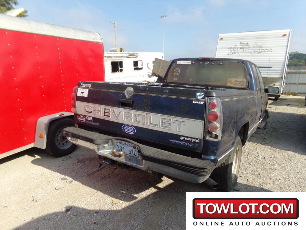 1995 Chevrolet C/K 1500 (Kansas City, Kansas) Chevrolet 1500 Government Surplus Auction - Photo #5