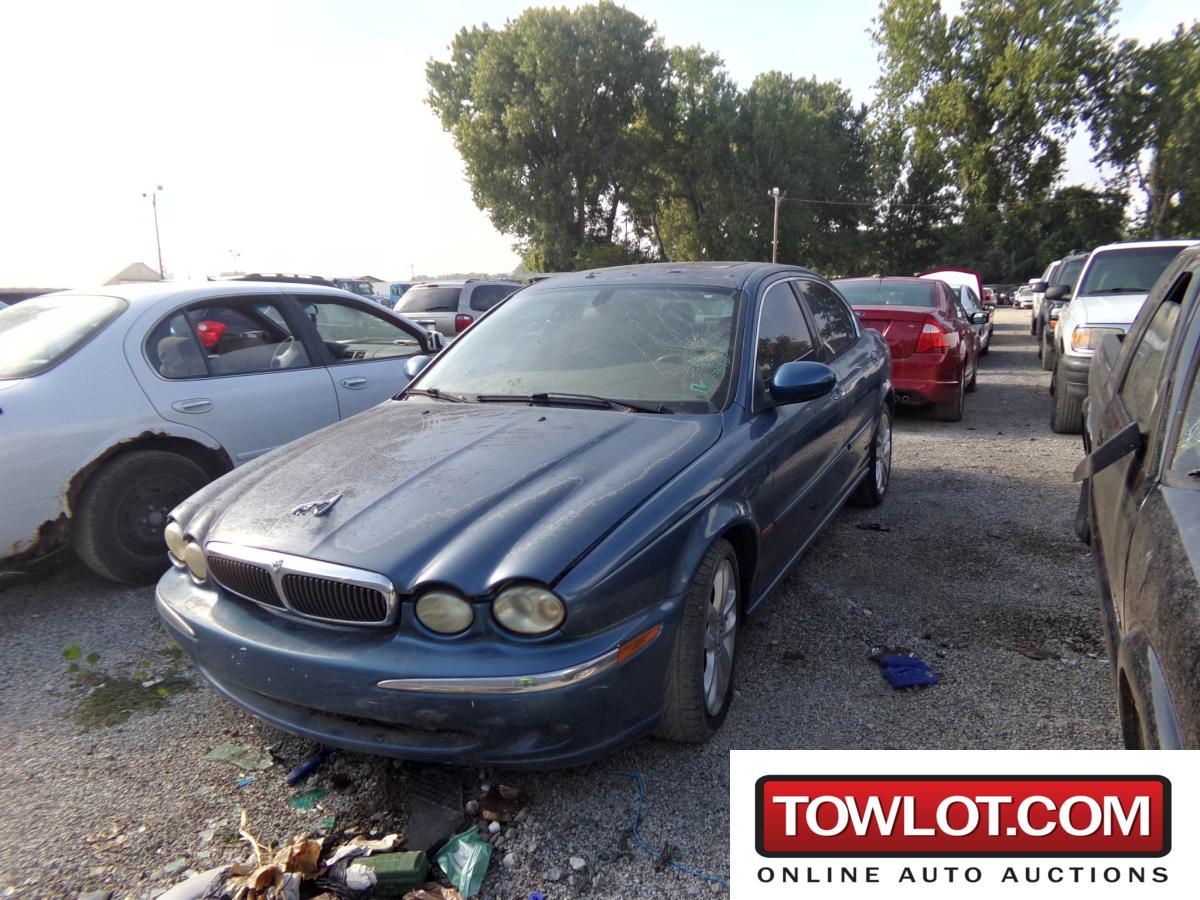 2002 Jaguar X-Type (Kansas City, Kansas) Jaguar X-Type Government Surplus Auction - Photo #2