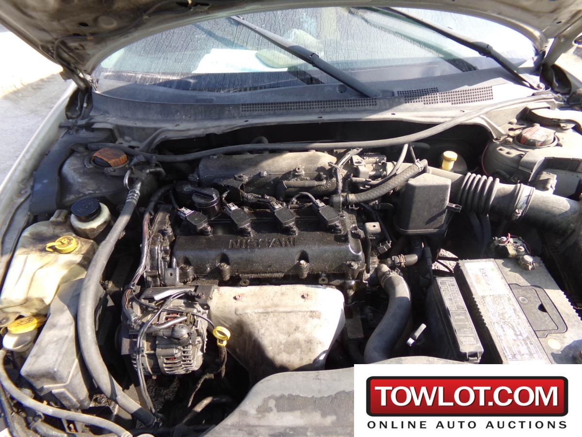 2002 Nissan Altima (Kansas City, Kansas)