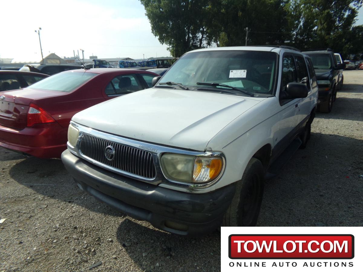 2000 Mercury Mountaineer (Kansas City, Kansas)